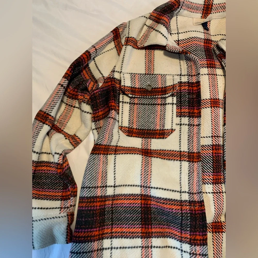 Universal Thread Flannel Jacket - Picture 3 of 5